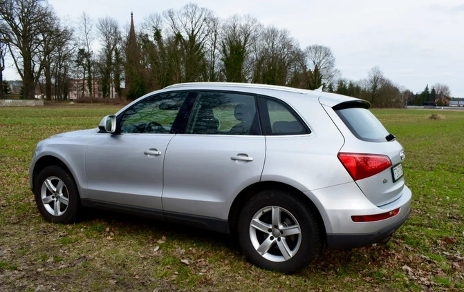 Audi Q5 cena 49800 przebieg: 181789, rok produkcji 2011 z Góra małe 67